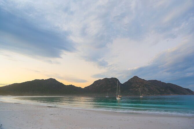 A Day At Wineglass Bay - Exploring Freycinet National Park