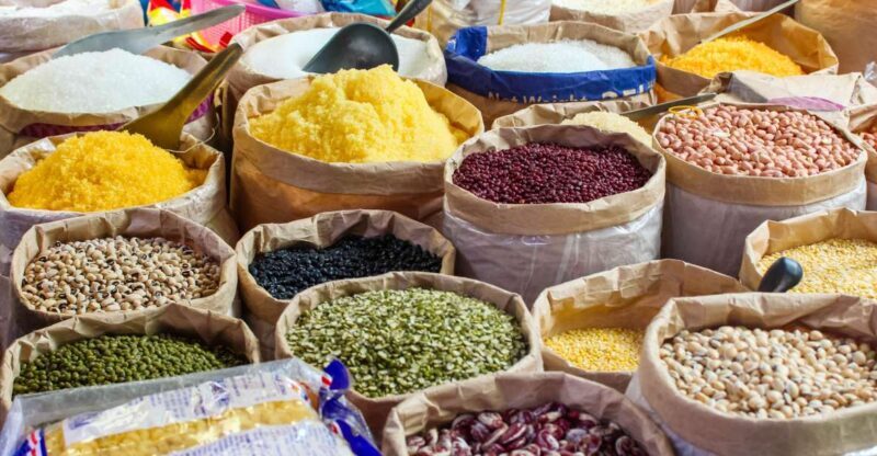 A Day in Munnar: Nature, Culture, and Local Flavor - Authentic Kerala Lunch in a Local Home