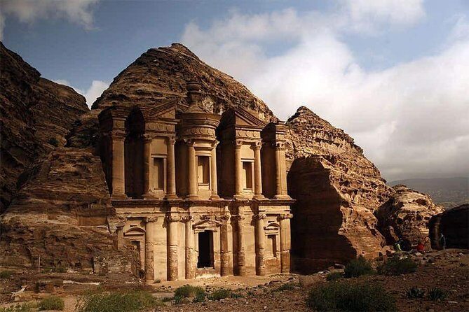 A Full Day Trip To Petra From Amman - Exploring Petra’s Highlights