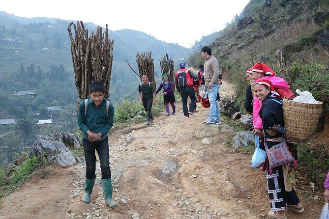 A Glimpse Of Sapa Motorbike Tour Off the Beaten Path 4,5 Hours - The Experience in Detail