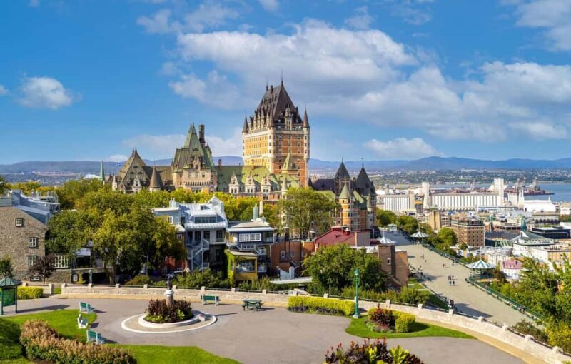 A Grand Private Walking Journey in Quebec City - Key Points