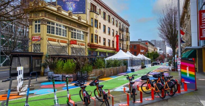 A Guided Walking Tour of Vibrant Downtown Portland - The Sum Up