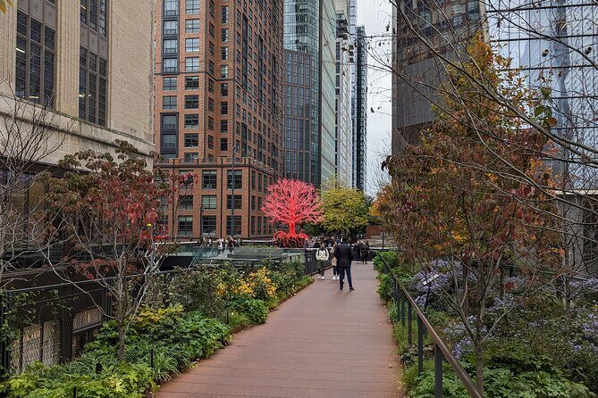 A Half Day Walk Between the Skyscraper Clusters of Manhattan - FAQs