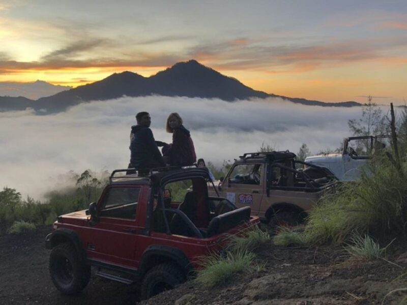A Memorable Nagarkot Sunrise & Hike to Dhulikhel Day Tour - Scenic Hike from Nagarkot to Dhulikhel