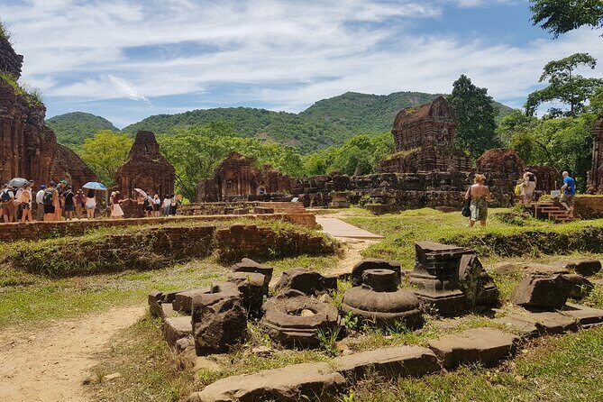 A Private Full Day Tour to My Son Sanctuary & Marble Moutains - Exploring the Itinerary in Detail