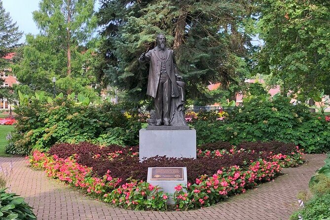 A Self-Guided Walking Audio Tour of Holland, Michigan - An In-Depth Look at the Holland Self-Guided Tour