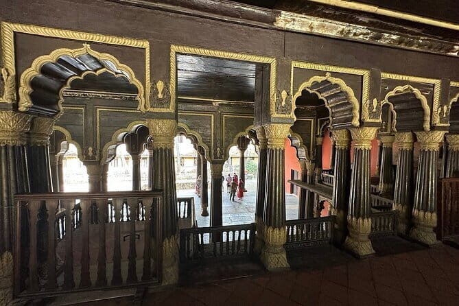 A Throbbing Walk thro Palace/Temples/Fort/Market in Old Bangalore - Detailed Review of the Old Bangalore Walk