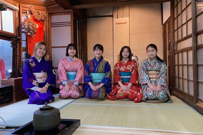 A Unique Antique Kimono and Tea ceremony Experience in English - Key Points