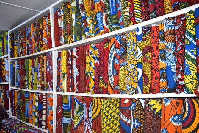 Abidjan Walking Tour (French and English) - Who Should Consider This Tour?
