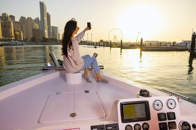 Abra Sunset Tour in Dubai Marina - An In-Depth Look at the Experience
