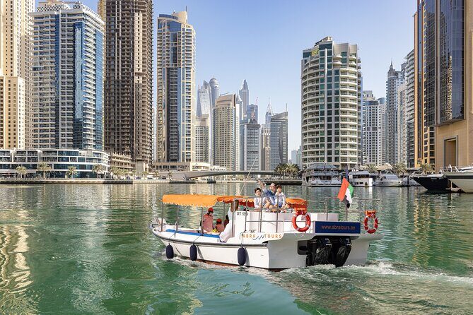 Abra Tours - Dubai Sightseeing Cruises - Experiencing Dubai from the Water