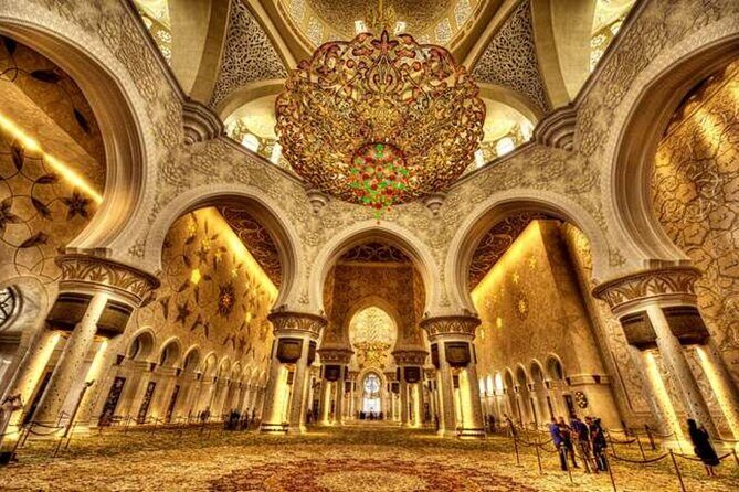 Abu Dhabi City, Sheikh Zayed Mosque & Ferrari World Tour with Transfers - FAQ