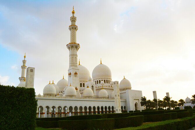 Abu Dhabi City Tour - A Detailed Look at the Abu Dhabi City Tour