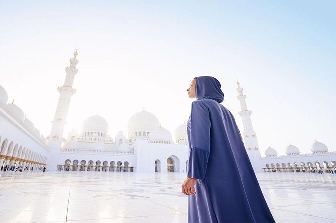 Abu Dhabi City Tour Half Day - Transportation and Group Size