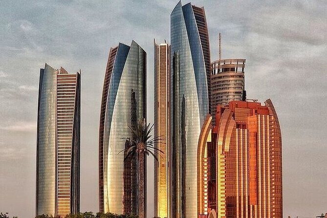 Abu Dhabi City Tour :Qasr Al Watan, Emirates Palace, Mosque - An Introduction to the Abu Dhabi Tour Experience