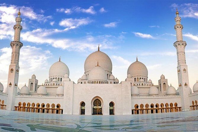 Abu Dhabi City Tour With Ferrari World Theme Park - Key Points