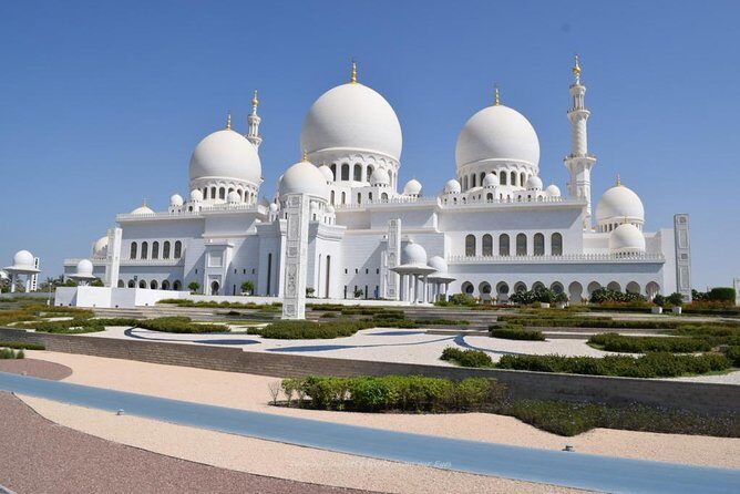 Abu Dhabi City Tour with Ferrari World Tour from Dubai - FAQ