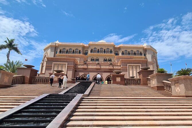 Abu Dhabi City Tour with Gold Coffee: A Taste of Luxury & Culture - What Travelers Are Saying
