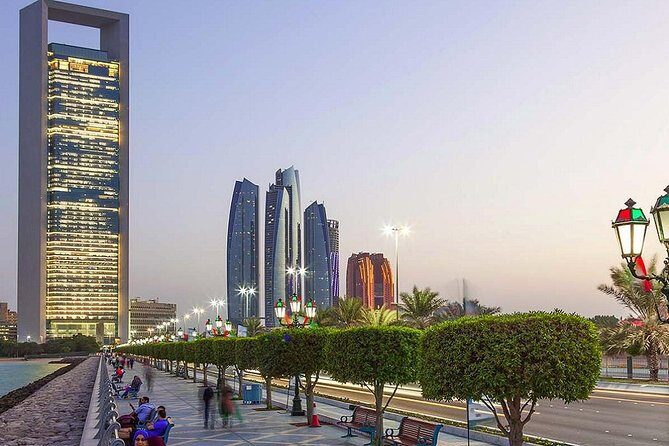 Abu Dhabi City Tour with Sheikh Zayed Grand Mosque from Dubai - Marina Mall and the Presidential Palace: A Glimpse of Power and Luxury
