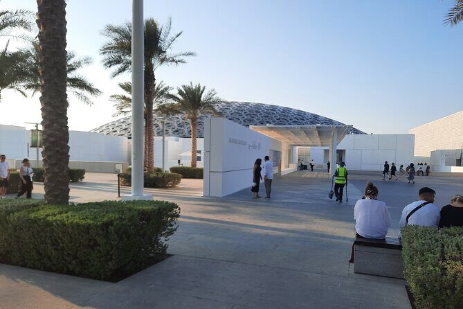 Abu Dhabi Full Day City Tour from Dubai - Who This Tour Is Perfect For