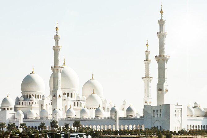 Abu Dhabi Full-Day Tour from Dubai With Spanish-Speaking Guide - Introduction to the Tour Experience