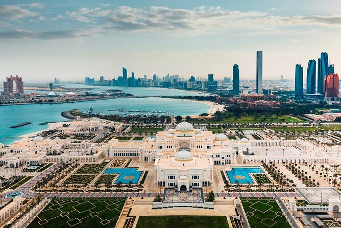 Abu Dhabi Full Day Tour & Heritage Village from Dubai with Lunch - Transportation and Group Dynamics