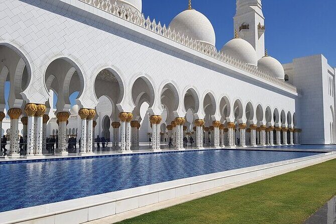 Abu Dhabi Private Tour with Grand Mosque, Emirates Palace & More - Why This Tour Is a Great Choice