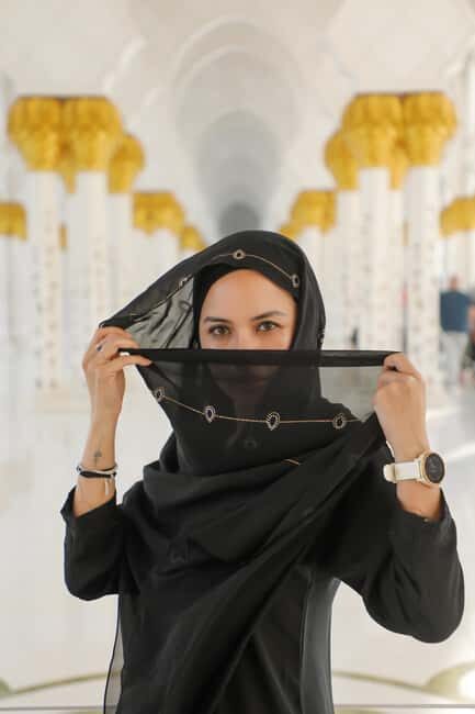 Abu Dhabi: Professional Photoshoot at Sheikh Zayed Mosque - Key Points
