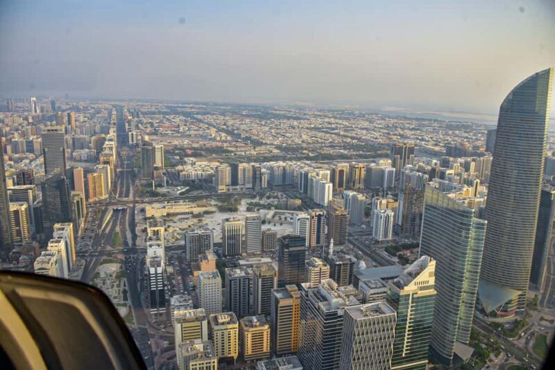 Abu Dhabi: Shared Helicopter Tour - An In-Depth Look: The Experience Itself