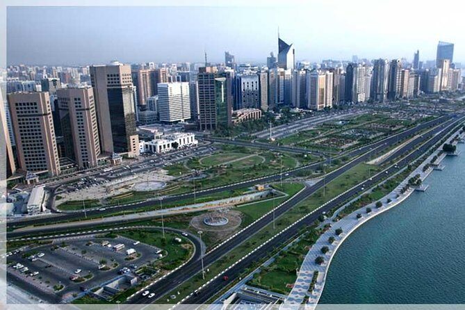 Abu Dhabi Tour with Louvre Museum Tickets - Shopping and Modern Landmarks