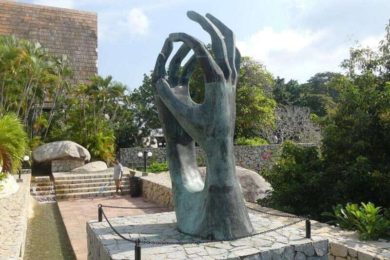 -Acapulco: 4Hrs City Tour w/Peace Chapel and Mural of Diego - Key Points
