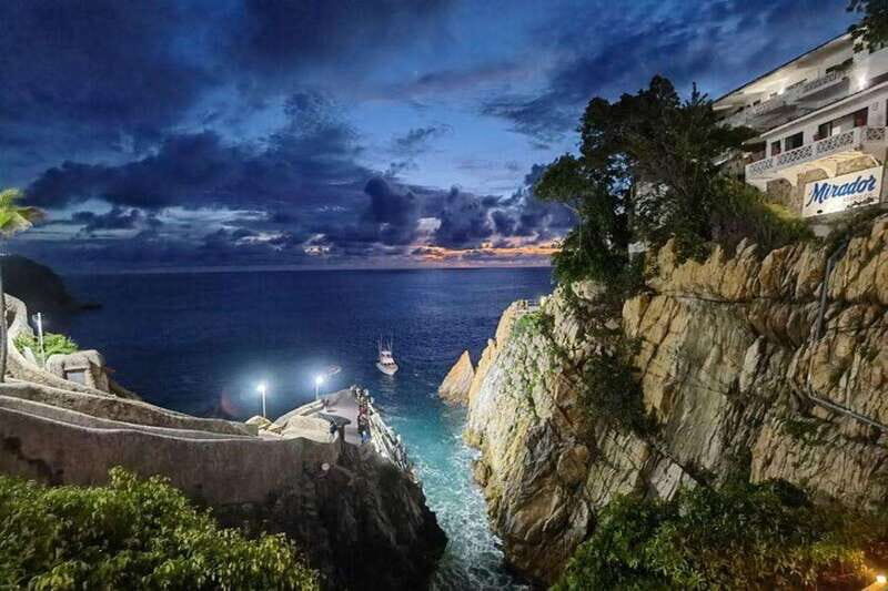 -Acapulco: Bella Vista Dinner with Drinks and Cliff Diving - FAQs