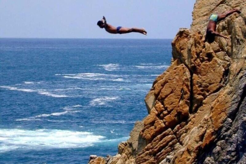 -Acapulco: Cliff Divers Experience w/ Al Pastor Tacos Dinner - A Closer Look at the Itinerary