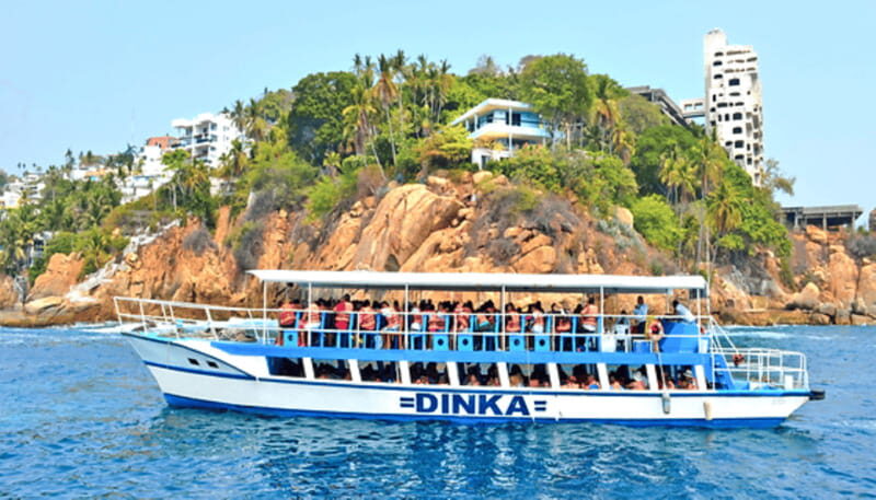 Acapulco: Crystal Bottom Boat Tour to La Roqueta Island - Is This Tour Worth It?