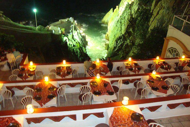Acapulco Shore Excursion: Cliff Divers at Night - Key Points
