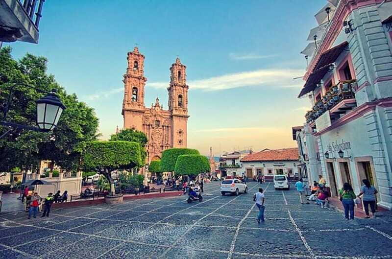 Acapulco to Taxco: One-Day Colonial Silver City Tour - Authentic Experiences and Traveler Tips