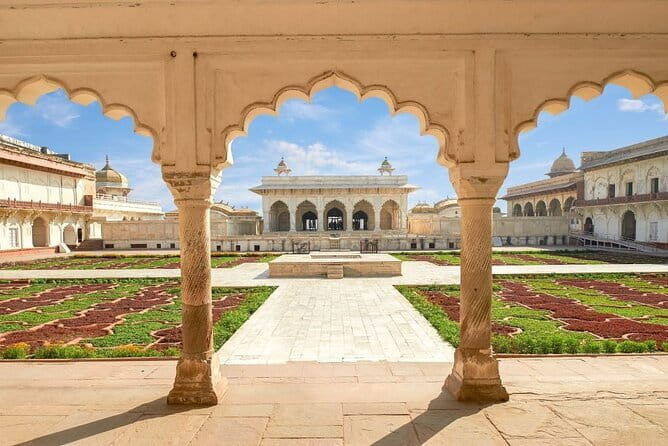 Access to the Taj Mahal skipping the Queue - Taj Mahal Tickets - The Practicalities: Timing, Cost, and Comfort