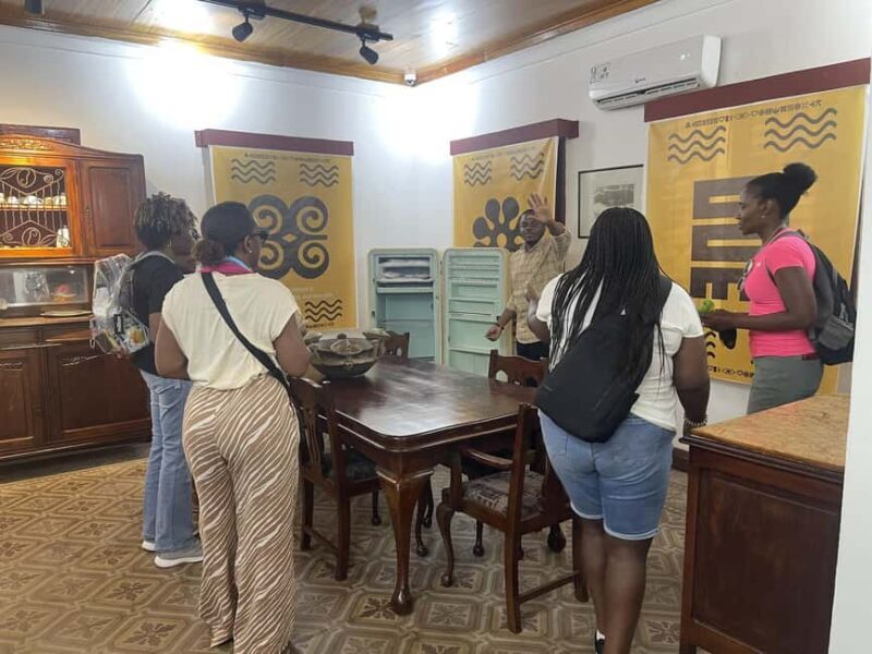 Accra: Ashanti Kingdom Day Trip with Roundtrip Flights - Key Points