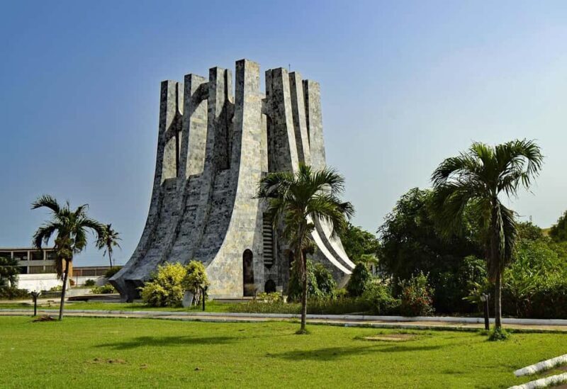 Accra: Kwame Nkrumah Memorial Park and local Boxing Gym - Key Points