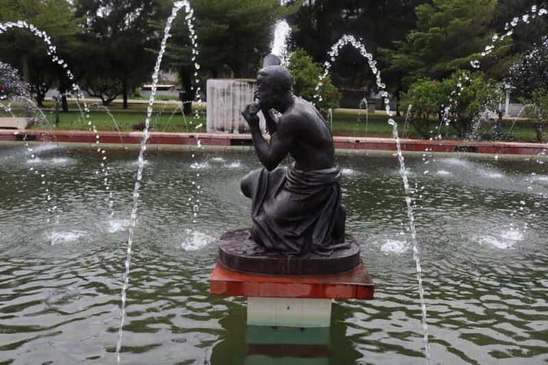 Accra: Kwame Nkrumah Memorial Park and local Boxing Gym - Exploring Accra’s Heritage and Spirit