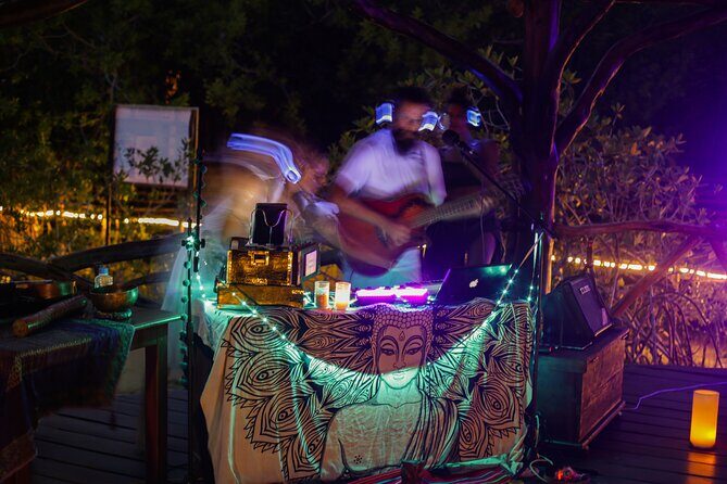 Activity with Cacao Dance Headphones in Bacalar Lagoon - FAQs