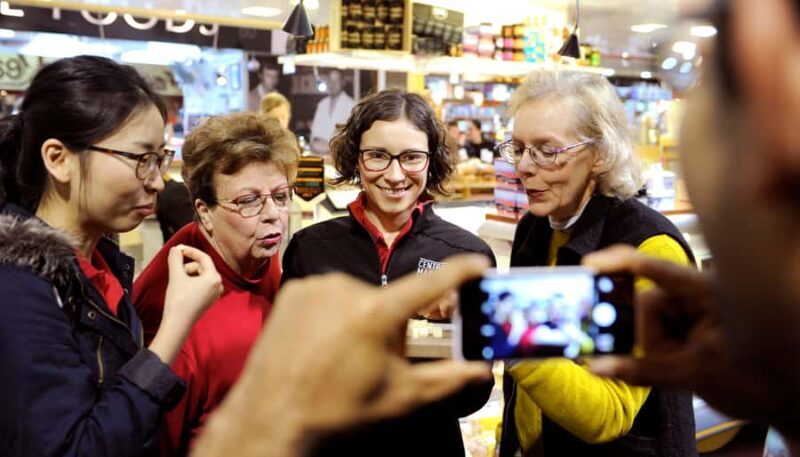 Adelaide: Central Market Early Risers Breakfast Tour - Why This Tour Works Well for Travelers