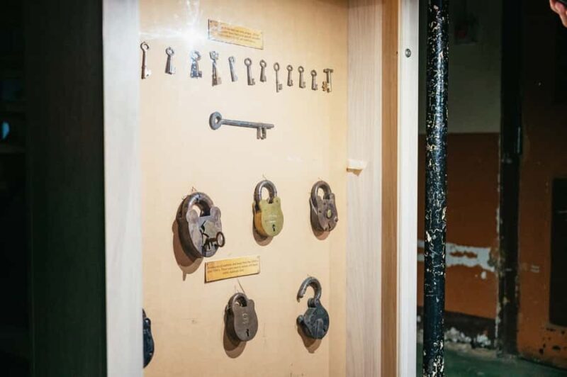 Adelaide: Ghosts, Dark Secrets and Paranormal Hunt Gaol Tour - The Haunted Highlights