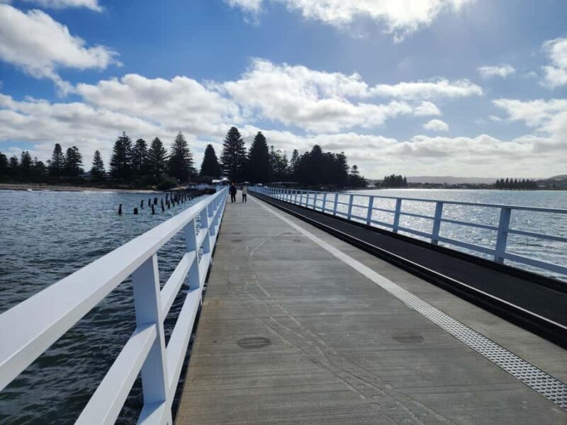 Adelaide: Premium Victor Harbor, Port Elliot and d'Arenberg - Starting off: Comfortable pick-up and scenic drive