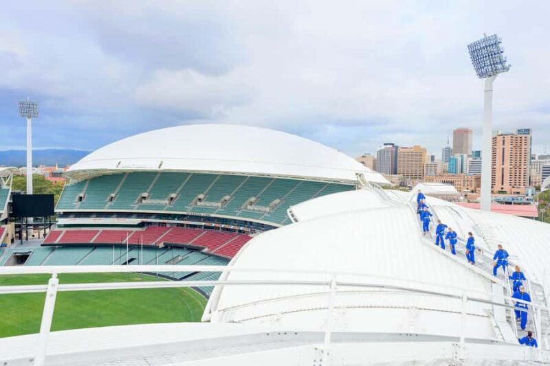 Adelaide: Rooftop Climbing Experience of the Adelaide Oval - Key Points