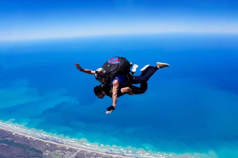 Adelaide: Tandem Skydiving Adventure over Goolwa - What to Expect from Your Skydiving Experience