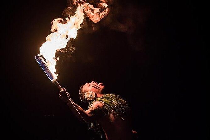 Admission to Voyagers of the Pacific Luau - The Price and What You’re Getting