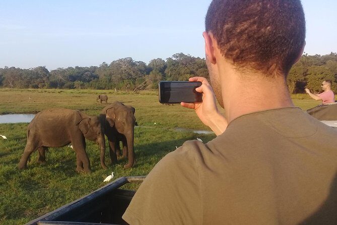 Adventure trincomalee to sigiriya and wild safari ,village tour - FAQ