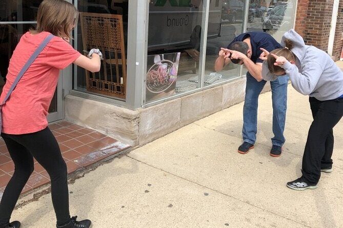 Adventurous Scavenger Hunt in Aurora by Zombie Scavengers - A practical look at the Zombie Scavengers game in Aurora