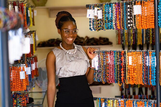 African Gemstones, Garnets Jewelry, Beads & Crafts Shopping Tour - A Closer Look at the Itinerary